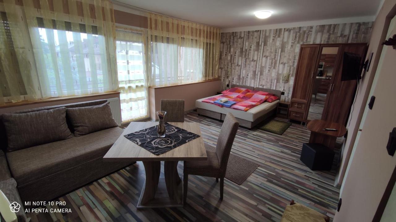 Apartman Edit Harkány Exteriör bild