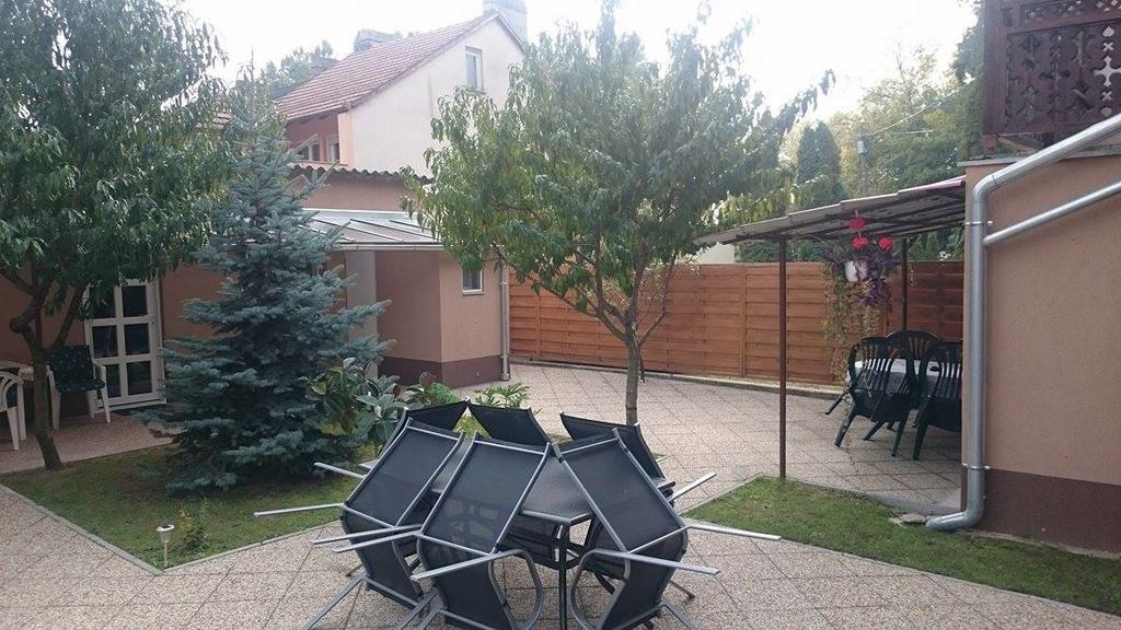 Apartman Edit Harkány Exteriör bild