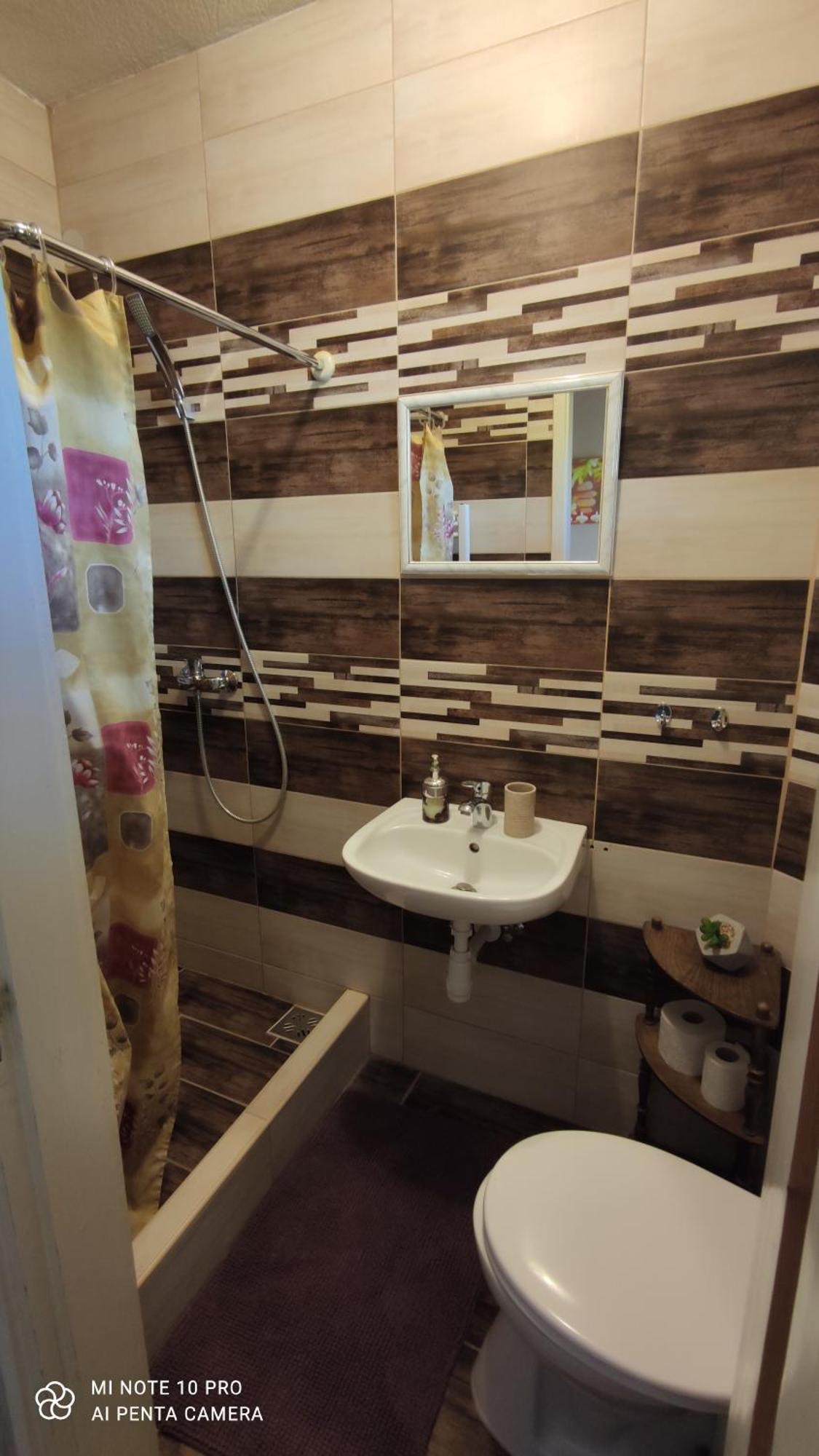 Apartman Edit Harkány Rum bild