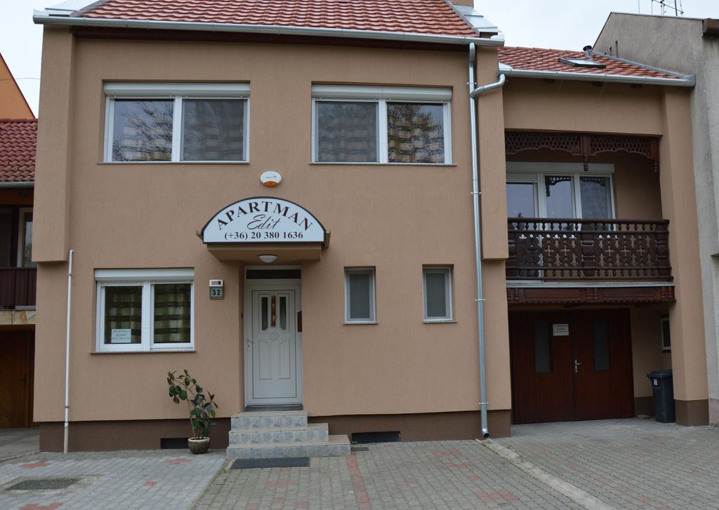 Apartman Edit Harkány Exteriör bild